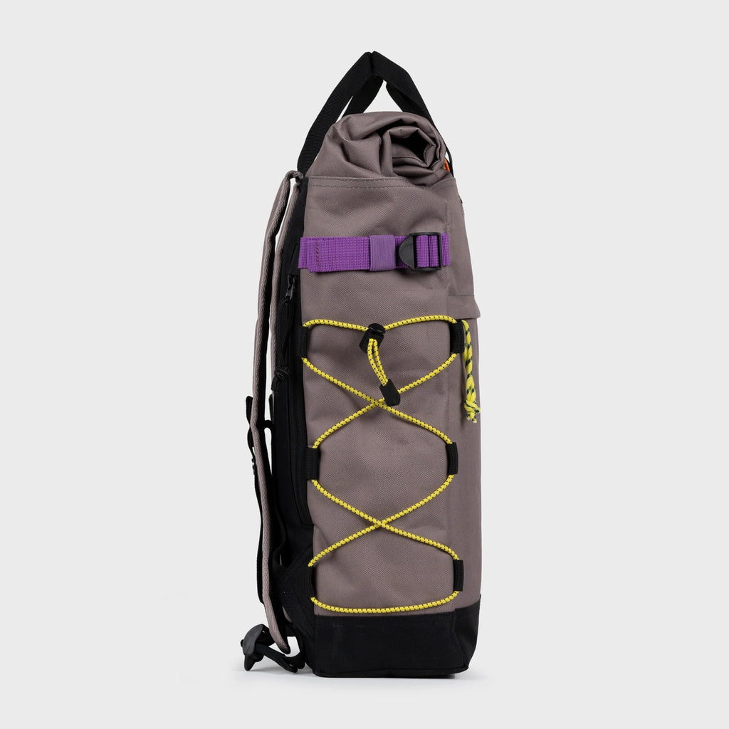 MOCHILLA ENROLLABLE DE POLIÉSTER 100% RECICLADO 30L