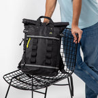 MOCHILA IMPERMEABLE CON TAPA ENRROLLABLE 30L