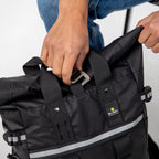 MOCHILA IMPERMEABLE CON TAPA ENRROLLABLE 30L