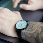 RELOJ PIANO NEGRO MALLA MINIMALISTA 38mm