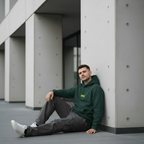 SUDADERA CON CAPUCHA OVERSIZE WILD