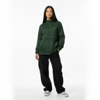 Modelo femenino - Ángulo tres cuartos verde