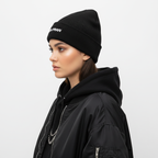 Modelo femenino perfil