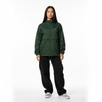 Modelo femenino - Vista frontal verde